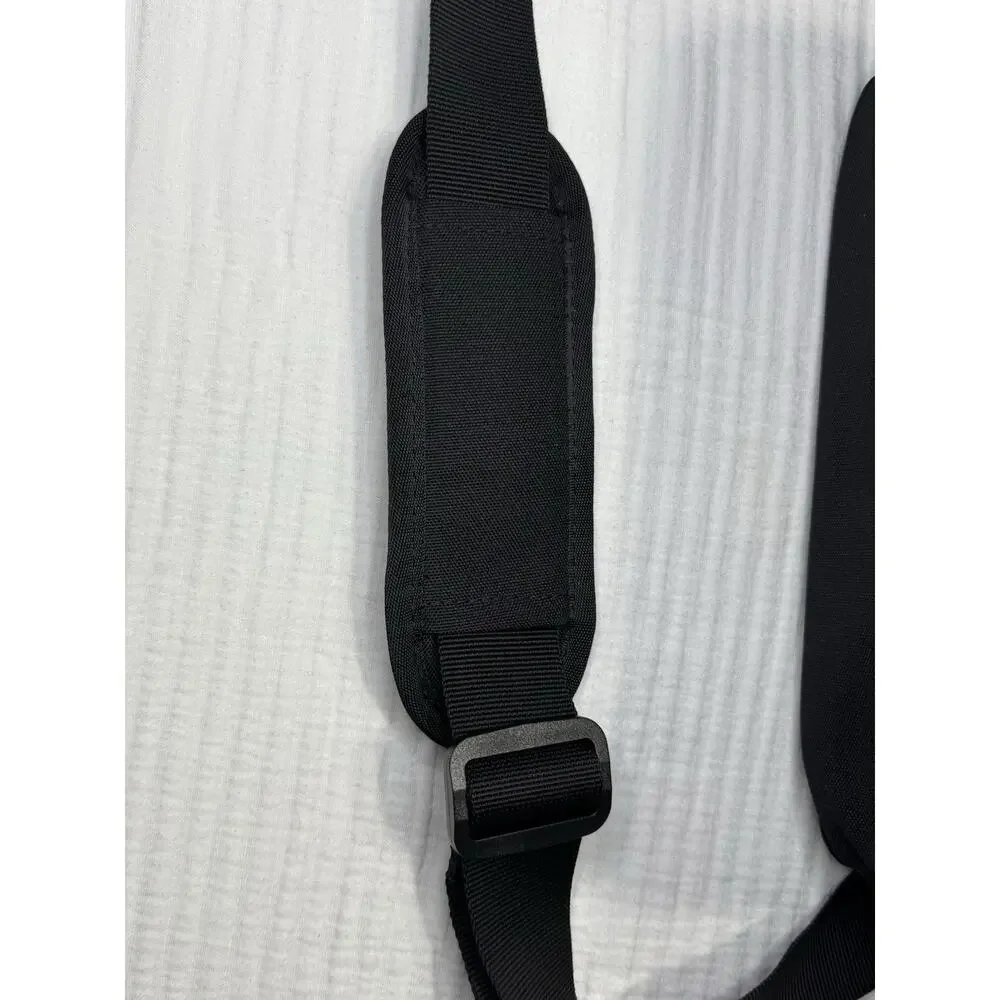 New Canon EOS Shoulder Bag 200ES Black Empty Camera Bag With Divider